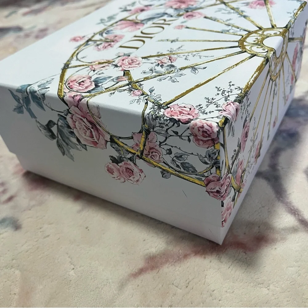 Dior Pink and Gold Floral Box - Picture 5 of 7